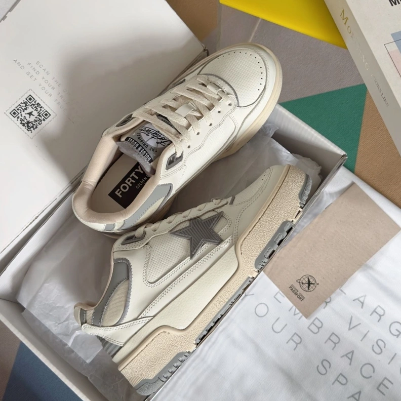 EyeCatching Othxr Sneakers 212383