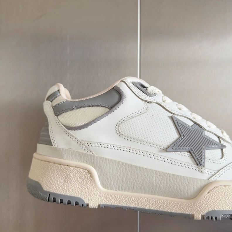 EyeCatching Othxr Sneakers 212383