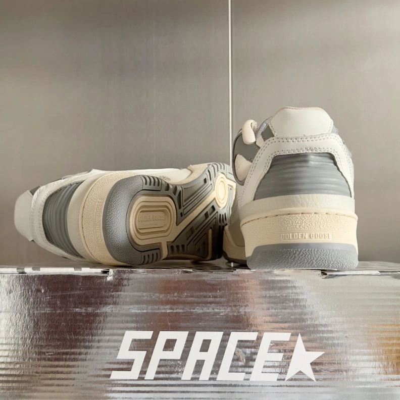 EyeCatching Othxr Sneakers 212383