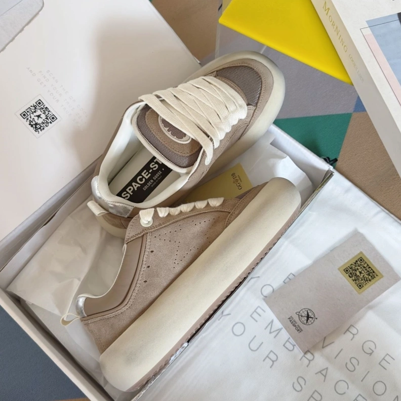 AllSeason Othxr Sneakers 212372