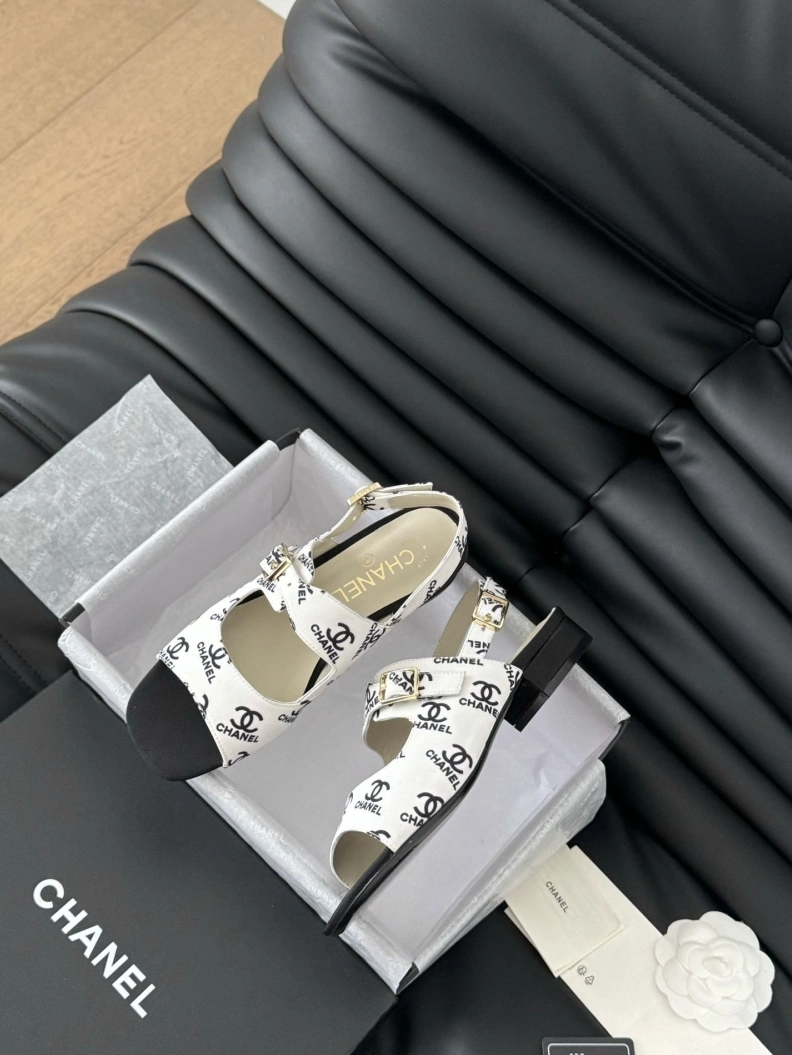 Chxnxl Sandals UrbanStyle 120608