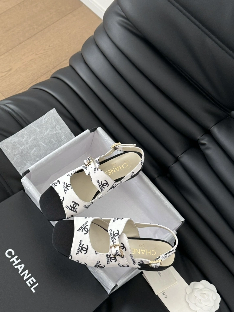 Chxnxl Sandals UrbanStyle 120608