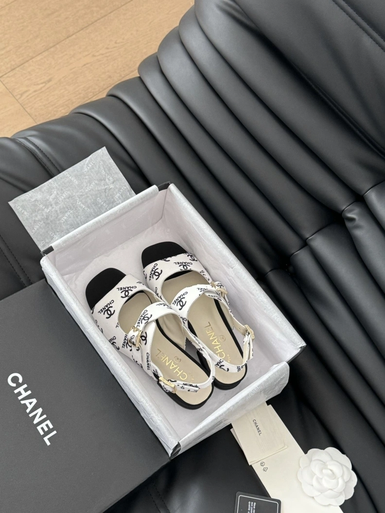 Chxnxl Sandals UrbanStyle 120608