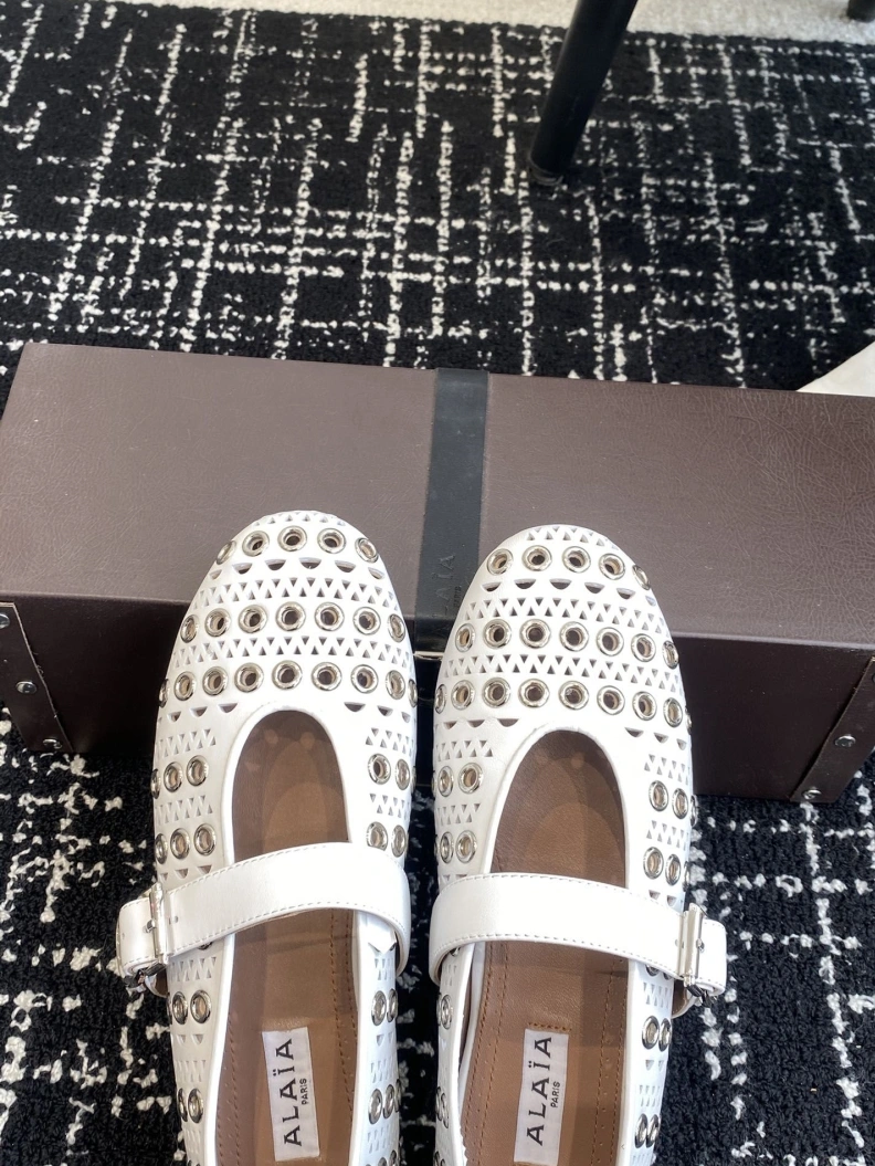 DailyWear Othxr flat shoes 212514