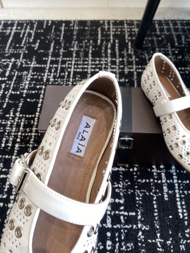 DailyWear Othxr flat shoes 212514