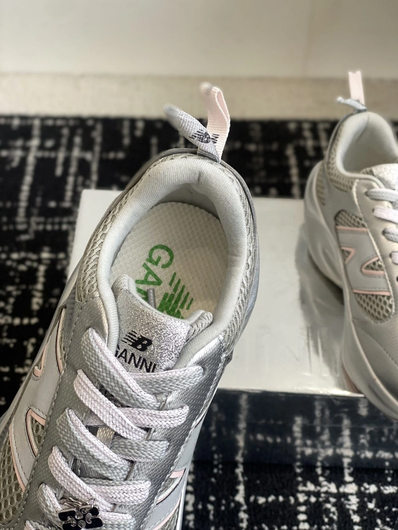 Modern Othxr Sneakers 212365