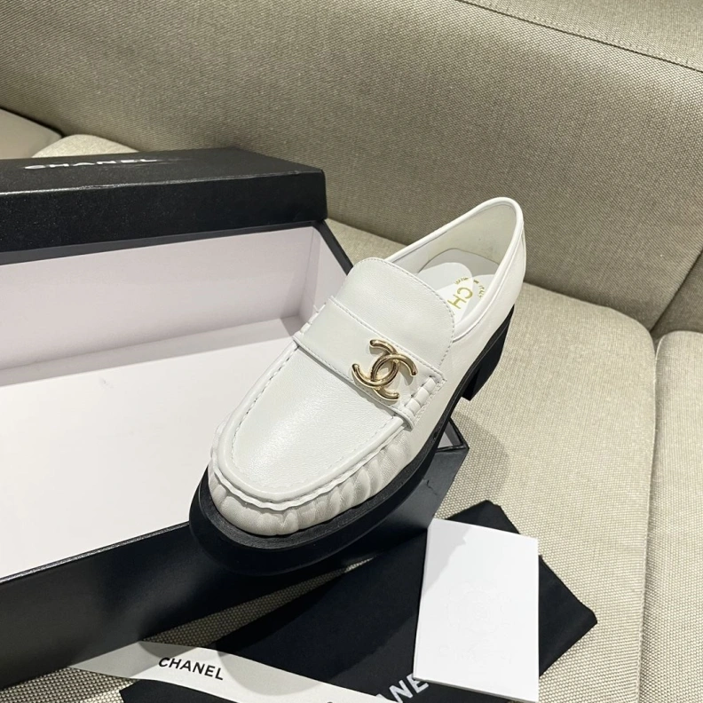 Bright Chxnxl Leather Shoes 120701