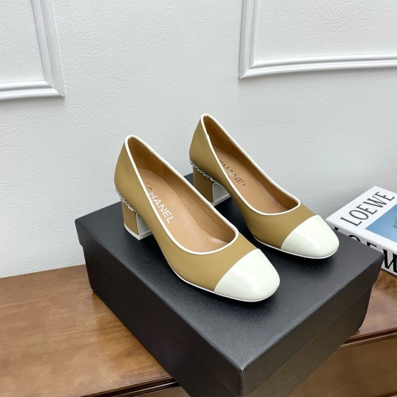 Timeless Chxnxl Flat Shoes 120994