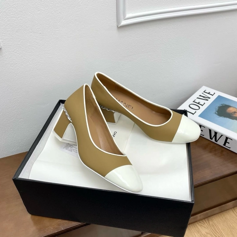 Timeless Chxnxl Flat Shoes 120994