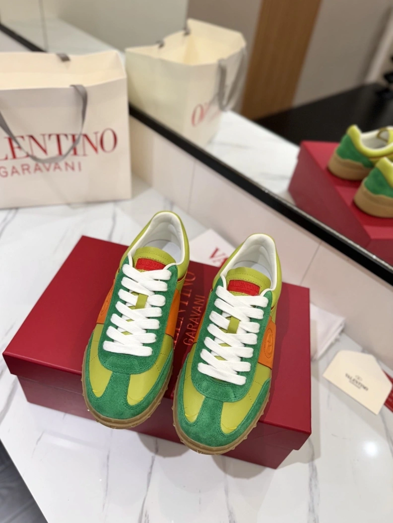 Sophisticated Vxlxntino Casual Shoes 229910