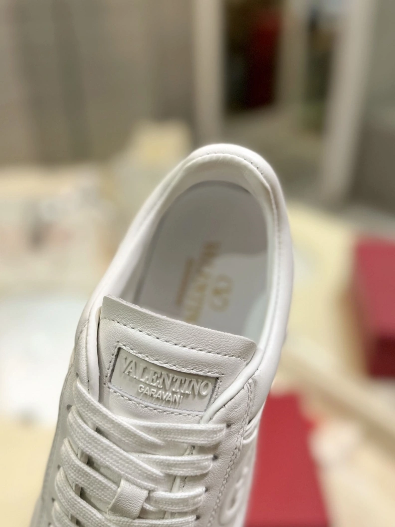 Classic Vxlxntino Casual Shoes 229912