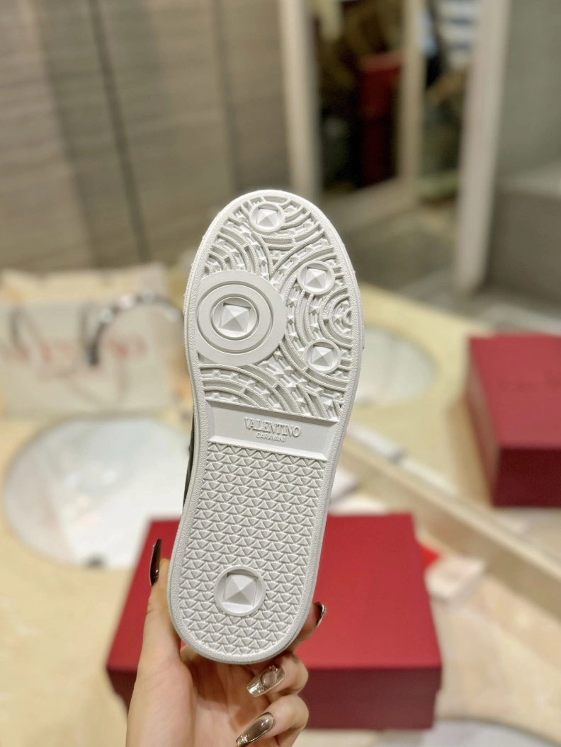 Timeless Vxlxntino Casual Shoes 229929