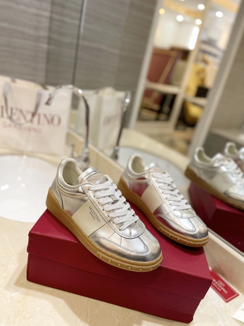 Fashionable Vxlxntino Casual Shoes 229906