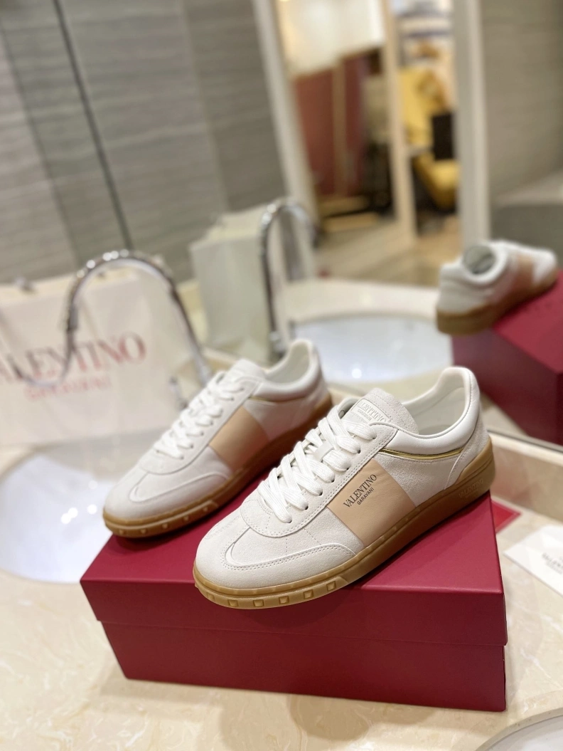 DailyWear Vxlxntino Casual Shoes 229904