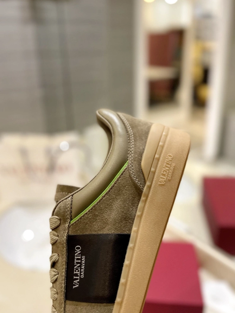 Vxlxntino Casual Shoes GoAnywhere 229900