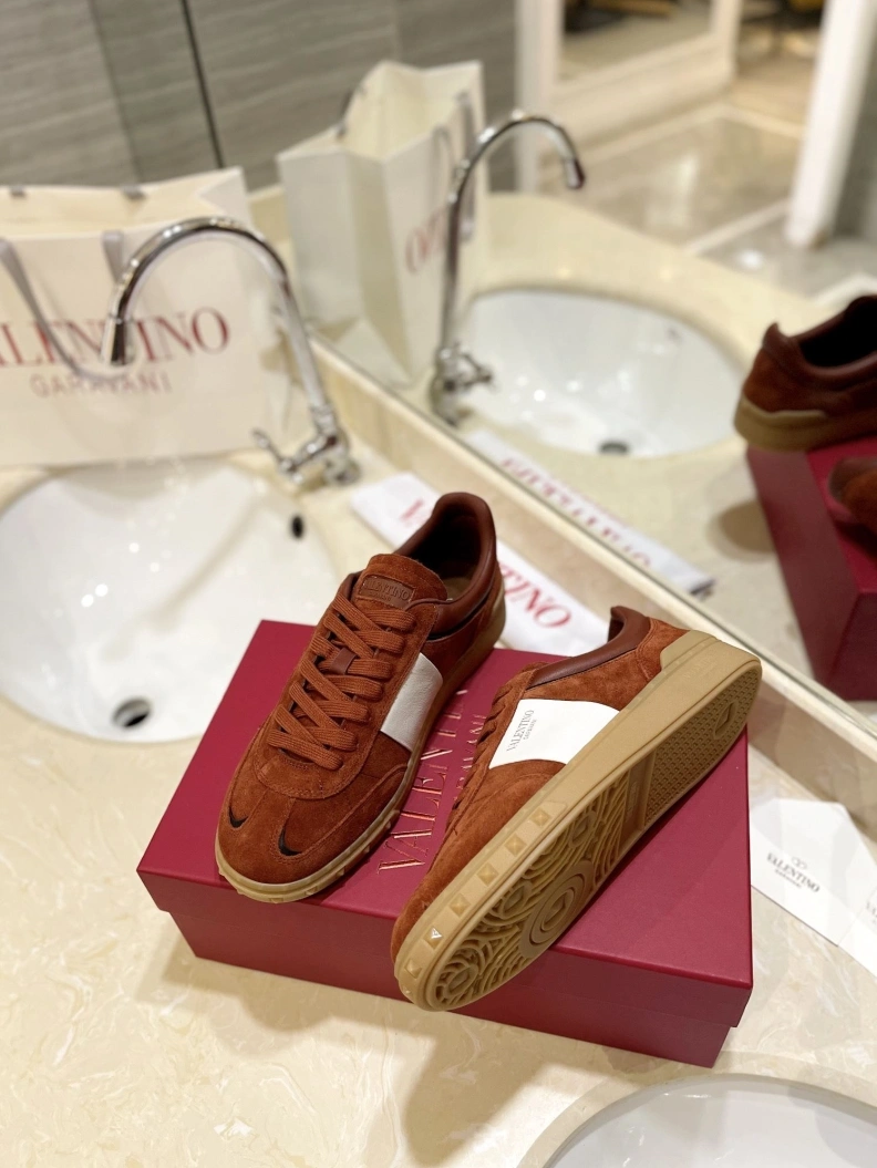 Vxlxntino Casual Shoes Resilient 229899