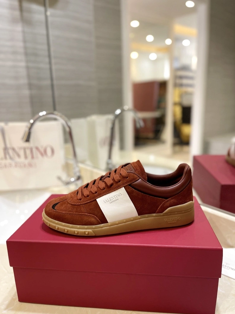 Vxlxntino Casual Shoes Resilient 229899