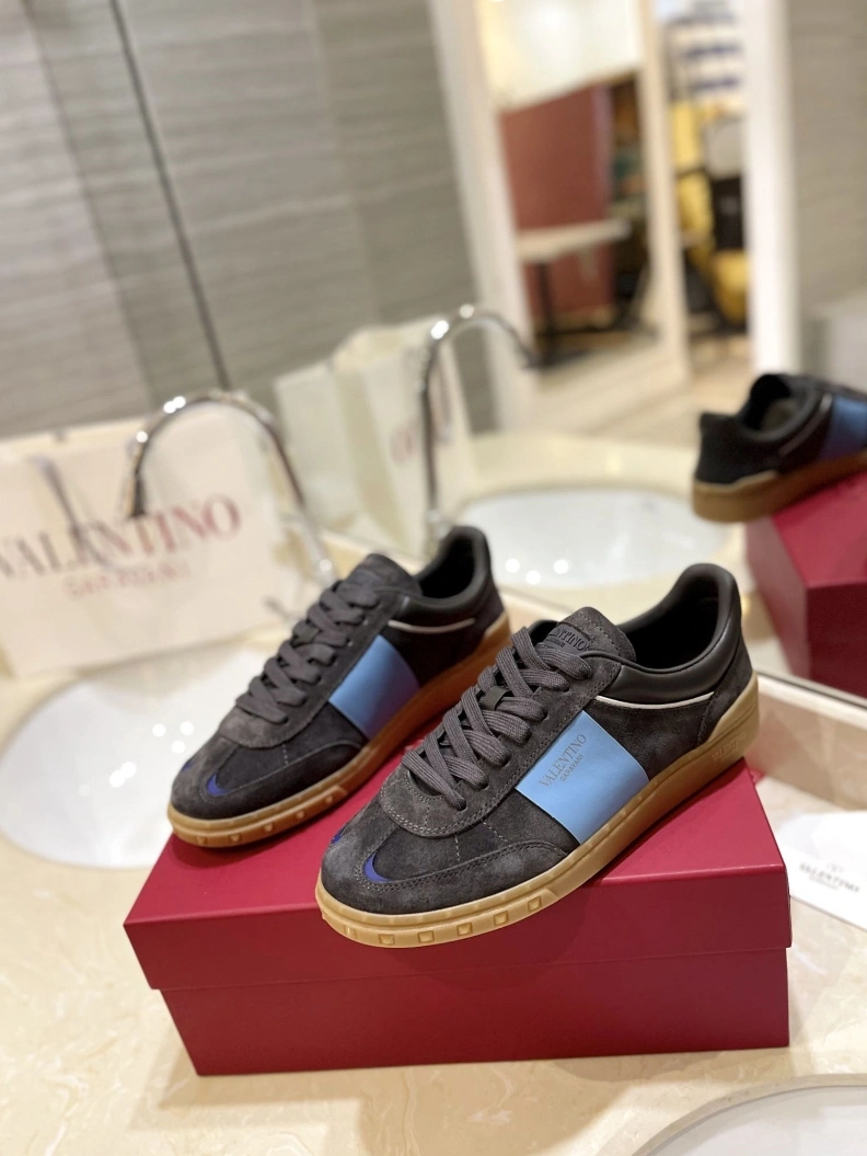 Fashionable Vxlxntino Casual Shoes 229897