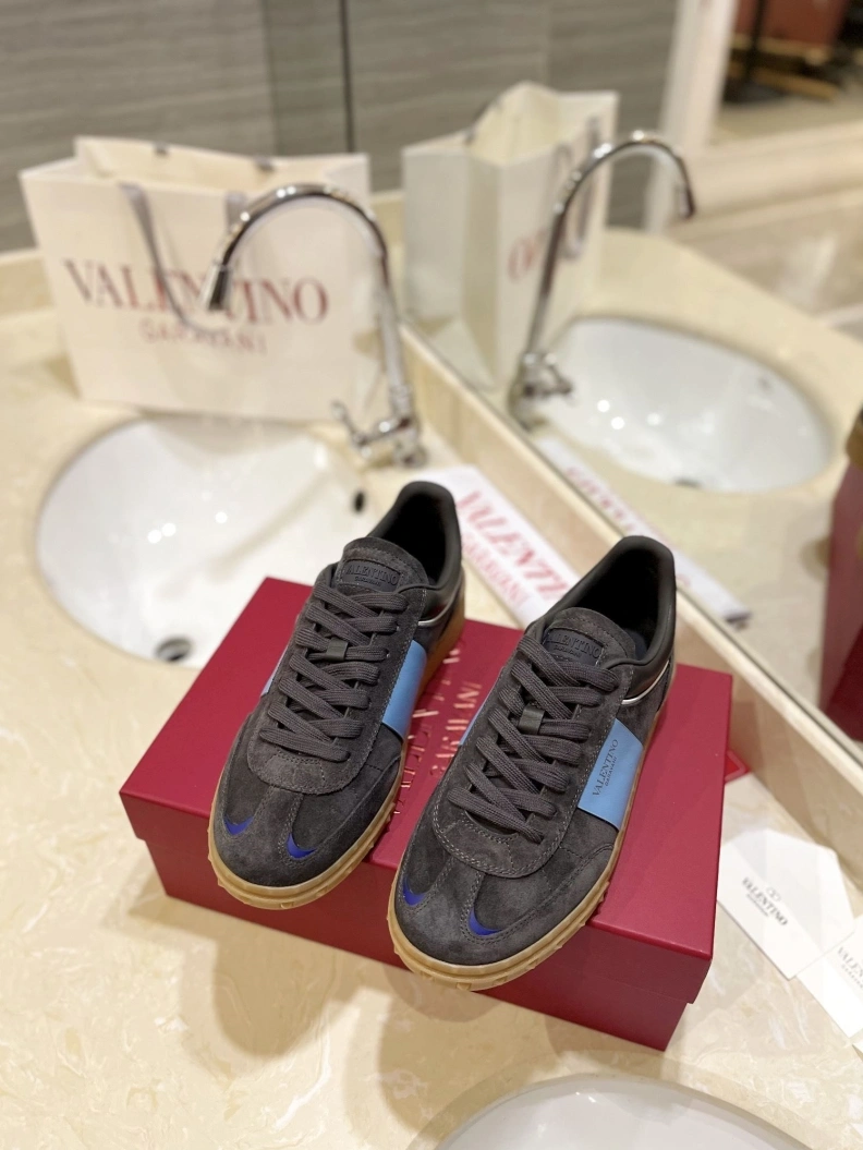 Fashionable Vxlxntino Casual Shoes 229897