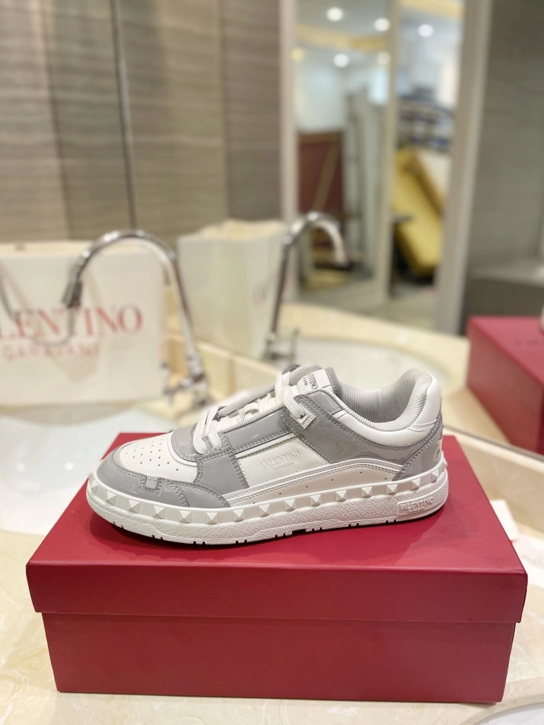 Vxlxntino Casual Shoes Affordable 229894