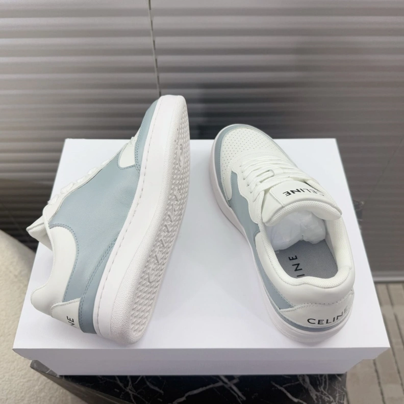 Lightweight Cxlxne Sneakers 116164