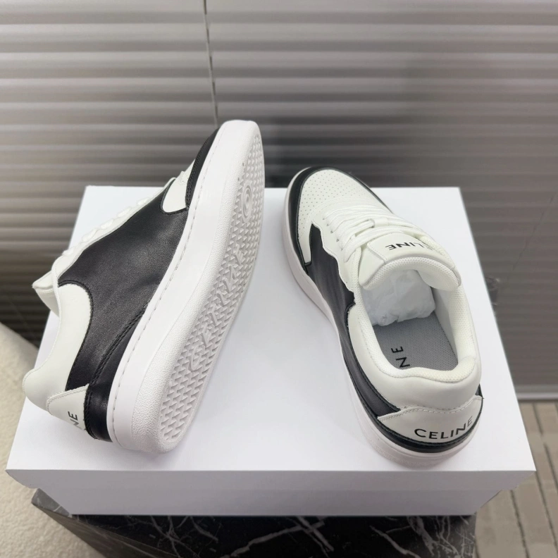 Fashionable Cxlxne Sneakers 116143