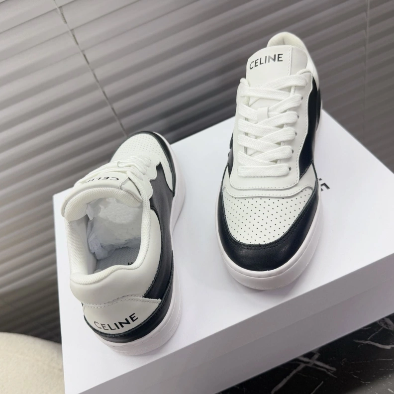 Fashionable Cxlxne Sneakers 116143