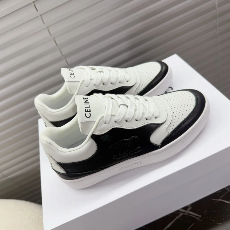 Fashionable Cxlxne Sneakers 116143