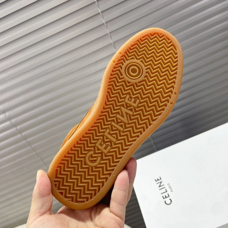 Sleek Cxlxne Sneakers 116121