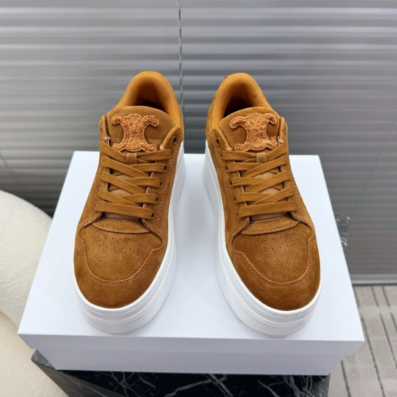 Efficient Cxlxne Sneakers 116113