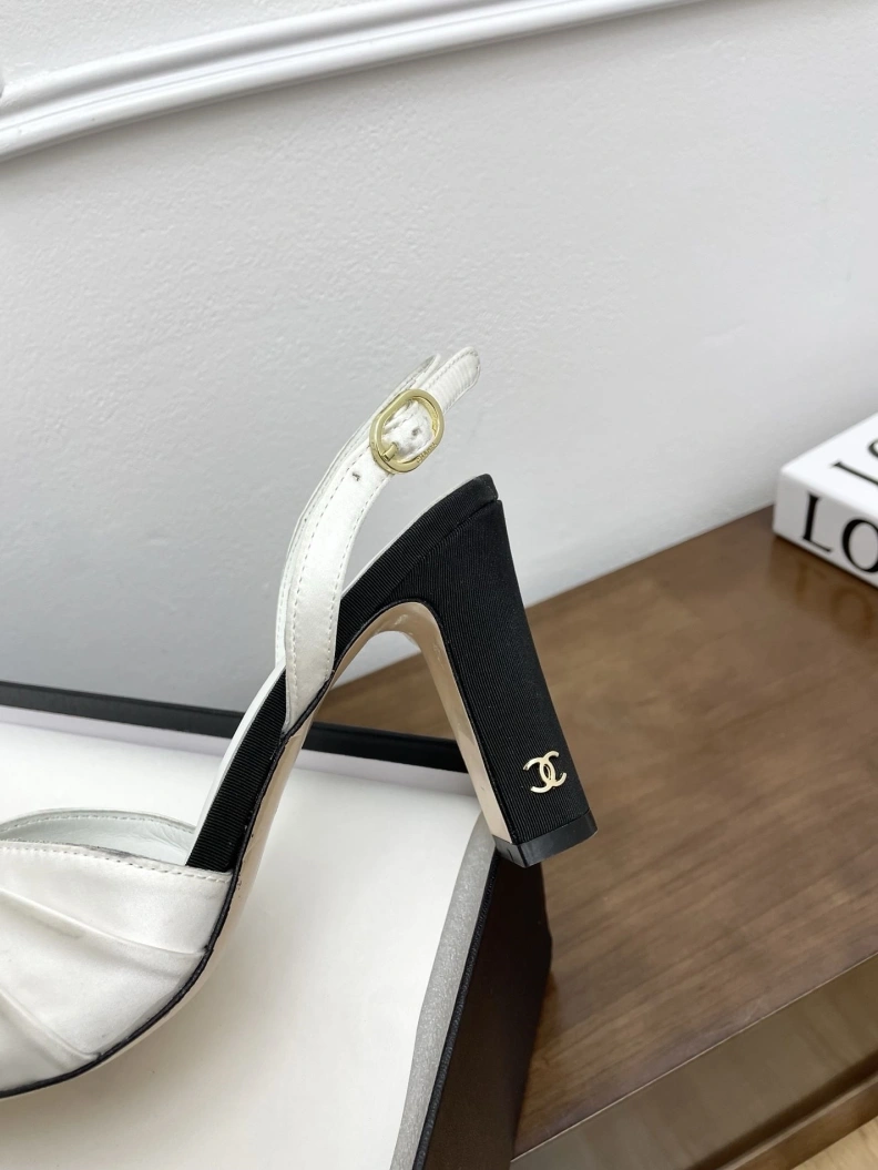 SportInspired Chxnxl Sandals 120598