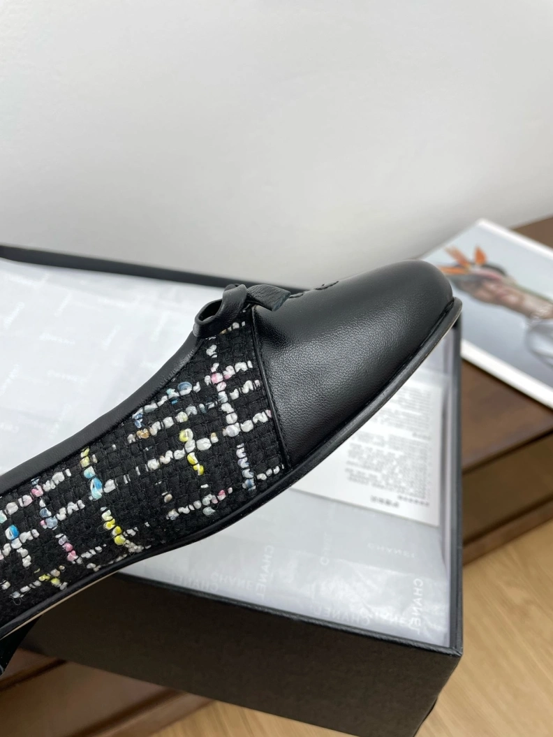 Flexible Chxnxl Flat Shoes 120993