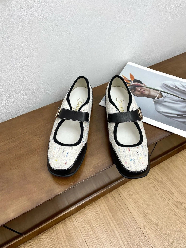 Practical Chxnxl Flat Shoes 120991