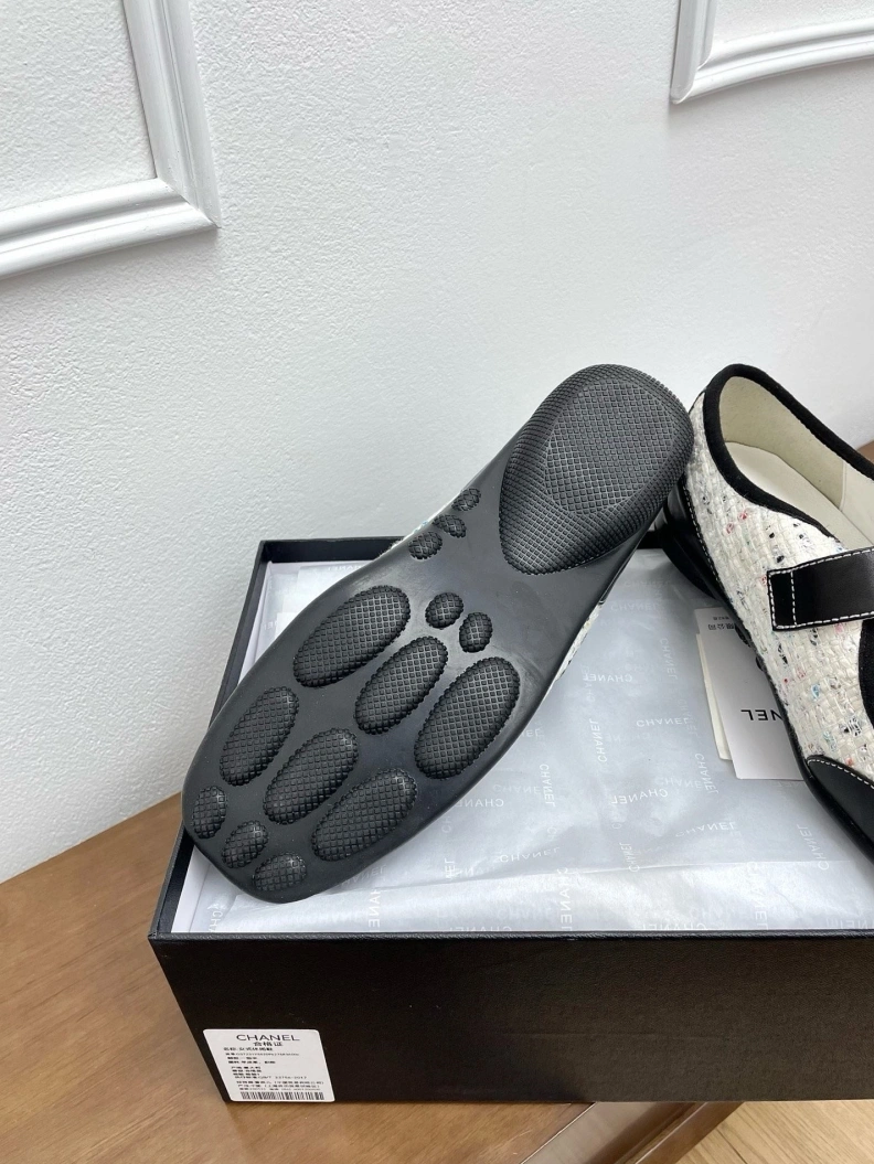 Practical Chxnxl Flat Shoes 120991