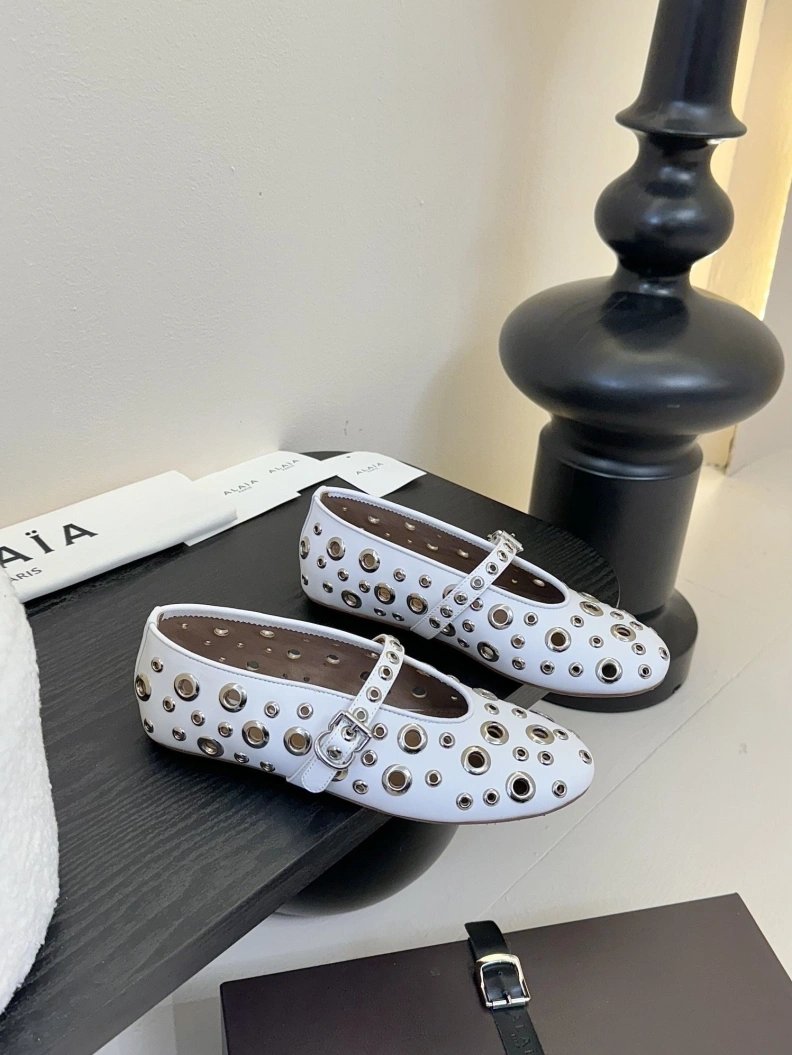 Fashionable Othxr flat shoes 212509