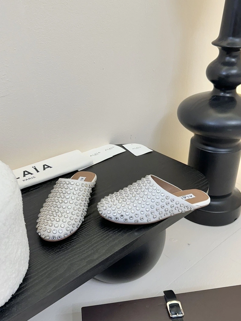 Othxr Slippers Resilient 212418
