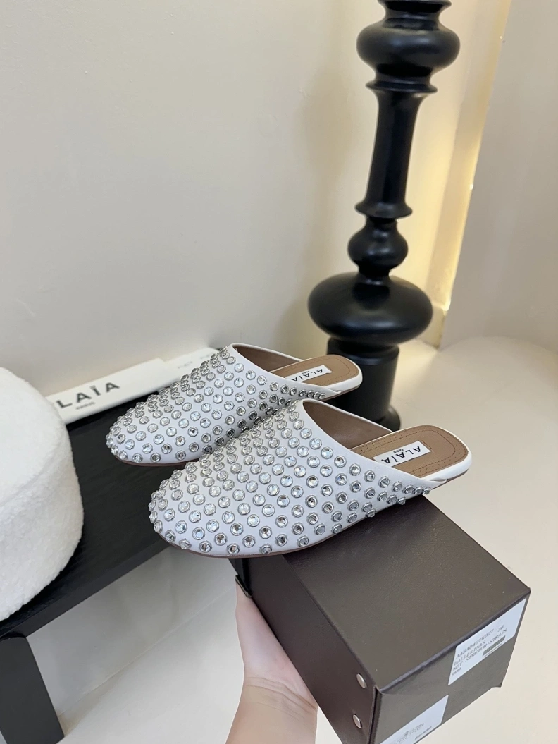 Othxr Slippers Resilient 212418