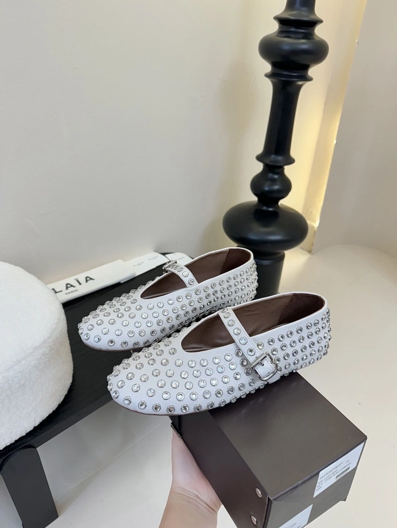 Fashionable Othxr flat shoes 212506