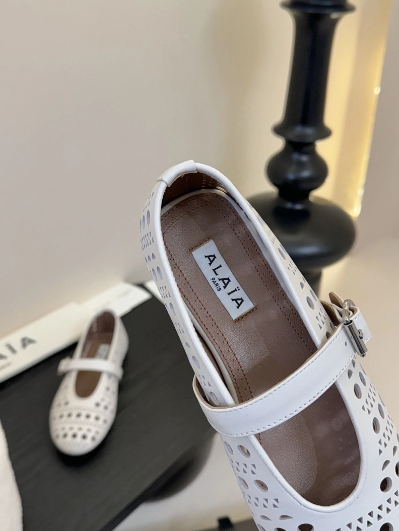 Othxr flat shoes Stylish 212502