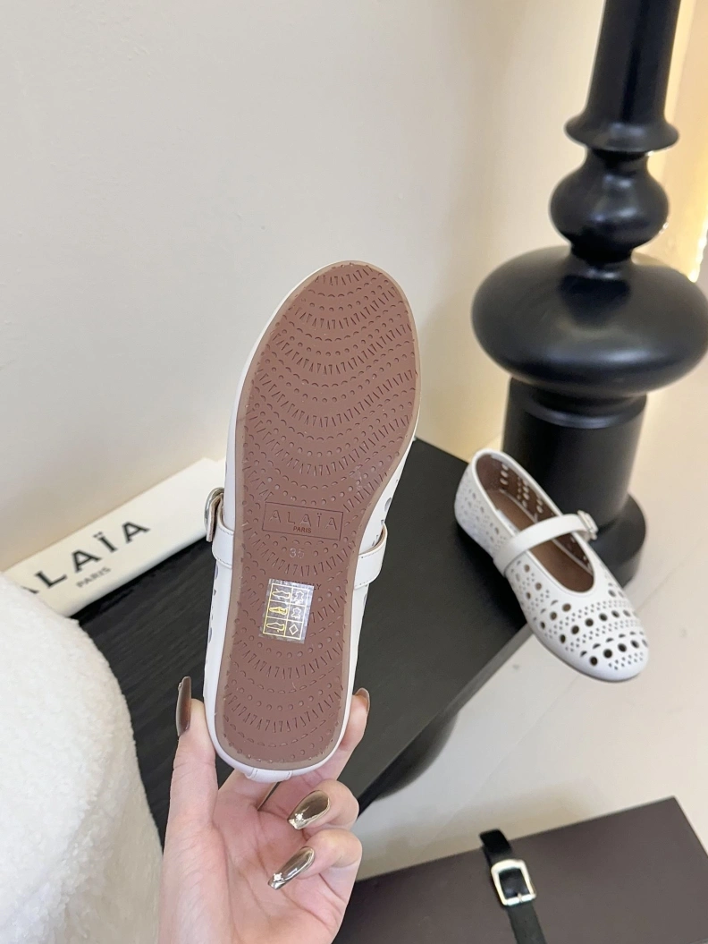 Othxr flat shoes Stylish 212502