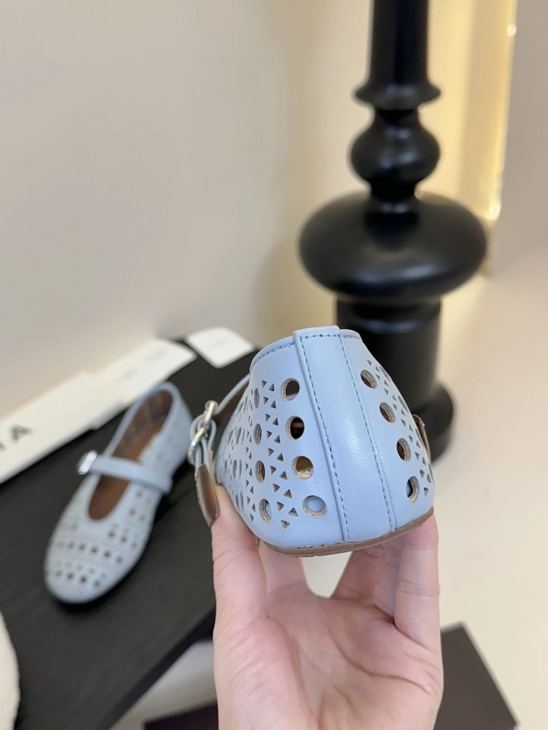 Timeless Othxr flat shoes 212498