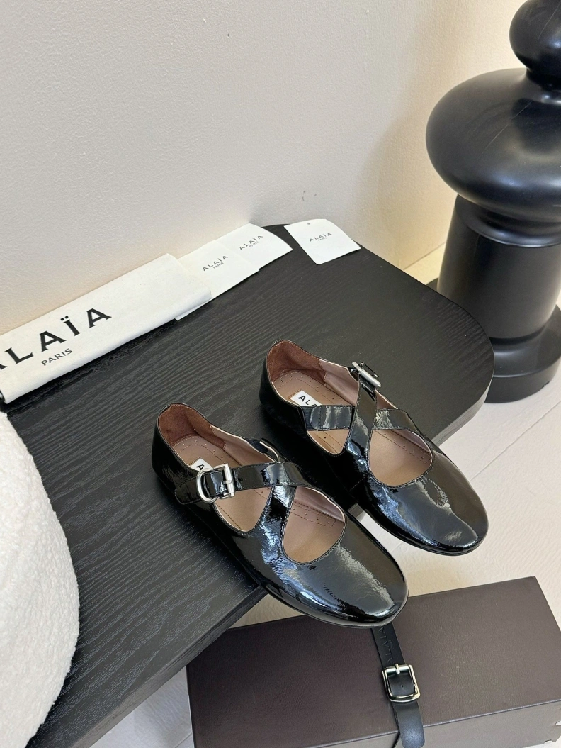 Othxr flat shoes TopPick 212499