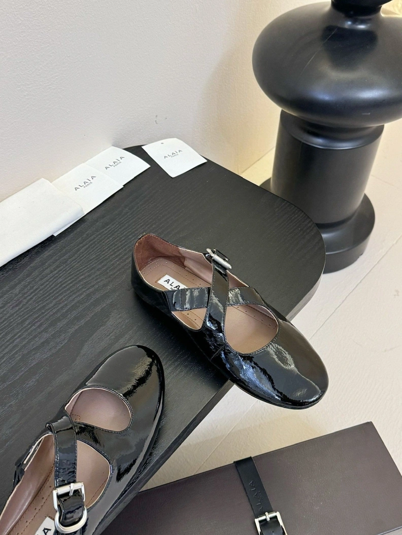 Othxr flat shoes TopPick 212499