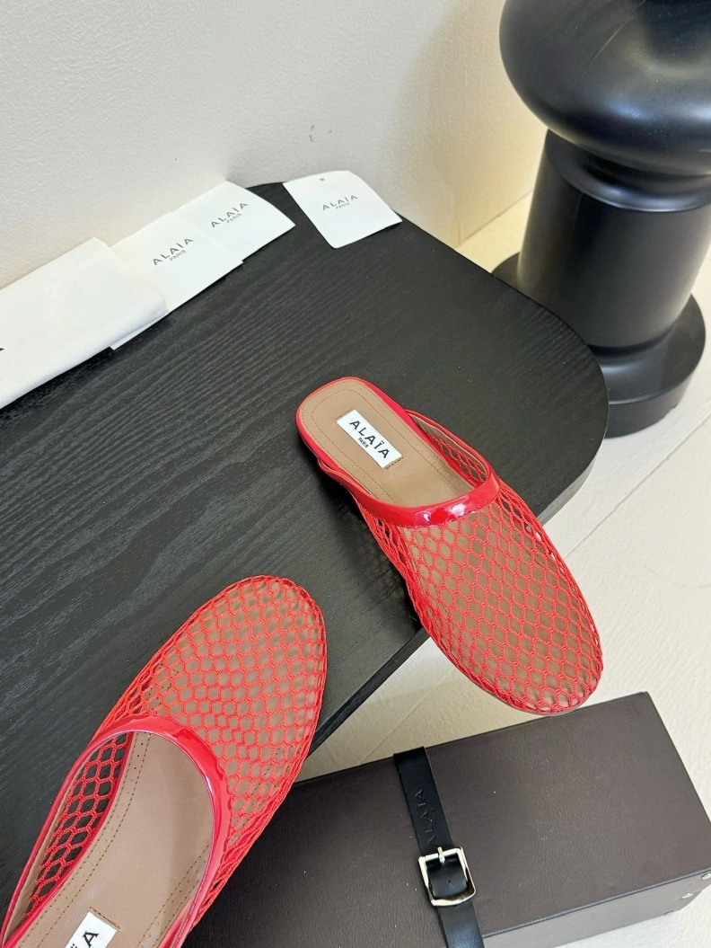 Modern Othxr Slippers 212416
