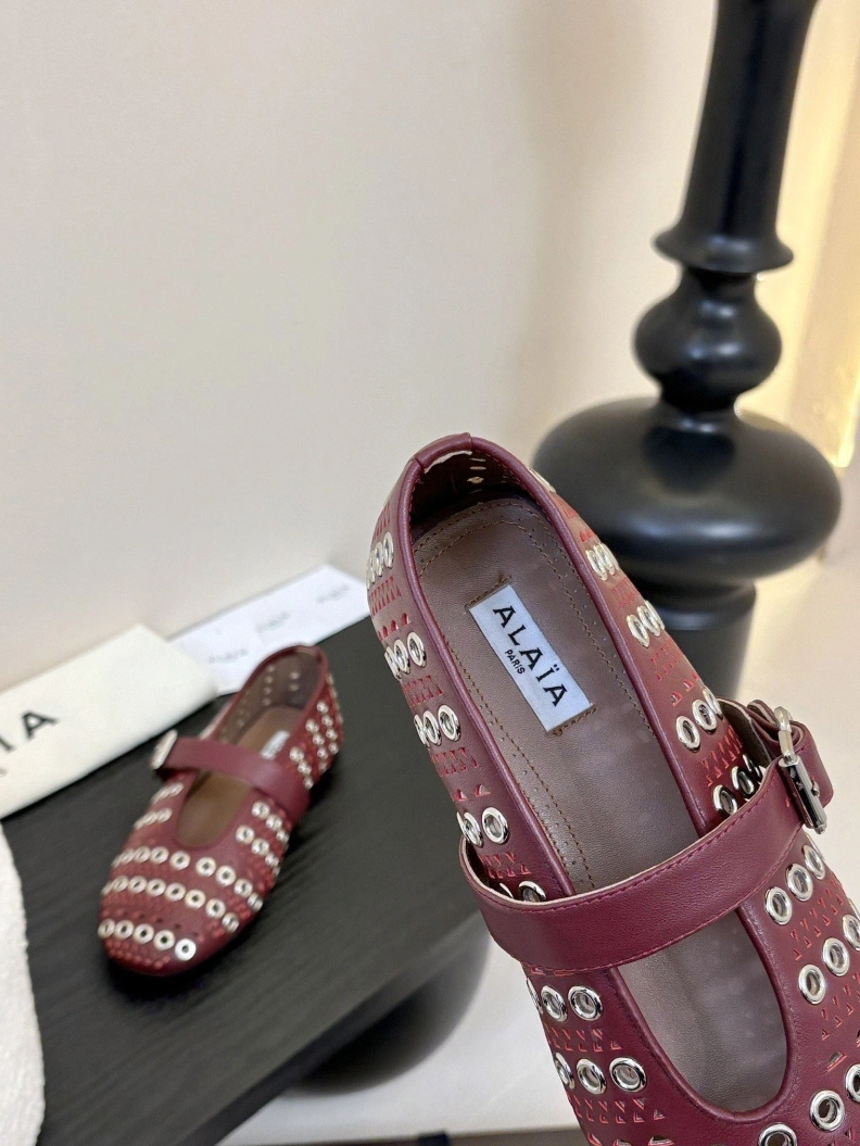 Othxr flat shoes Vibrant 212496