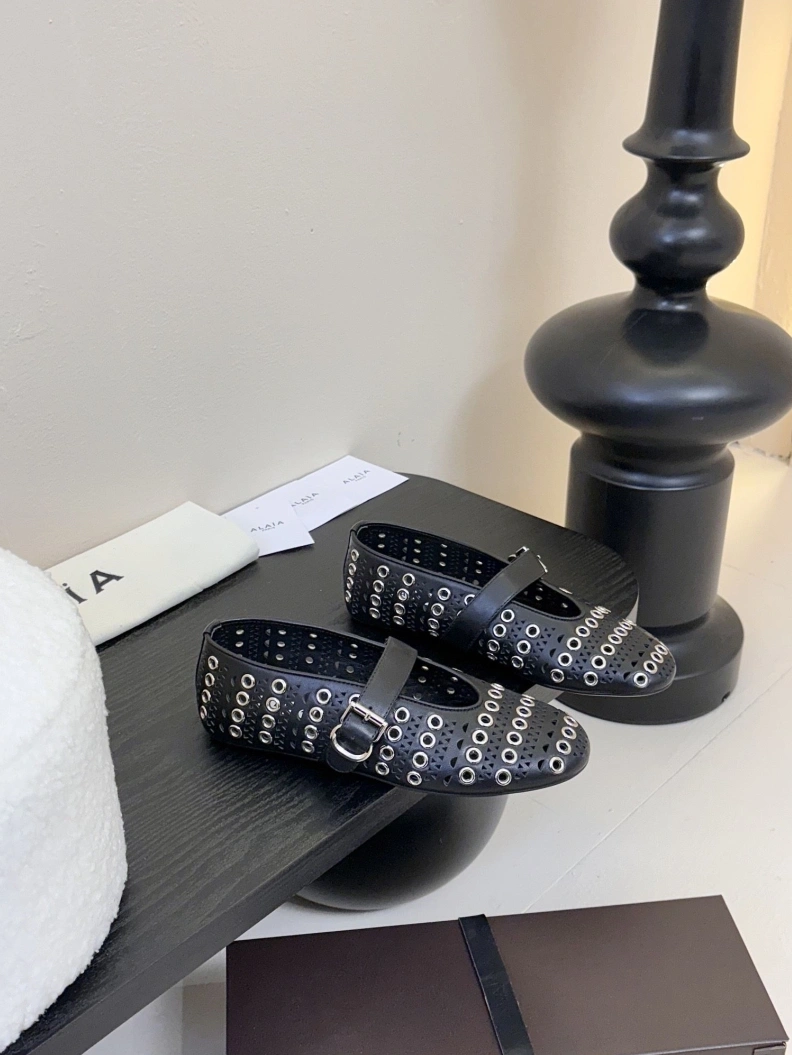 Efficient Othxr flat shoes 212495