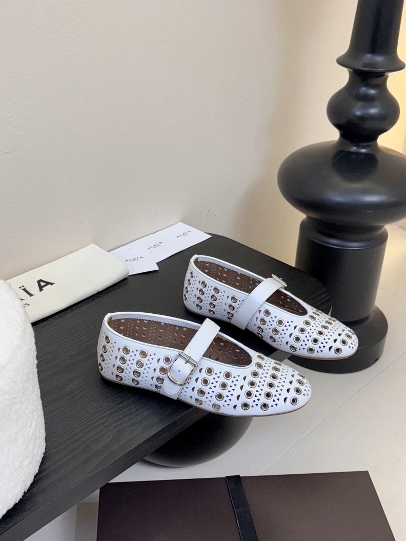Othxr flat shoes UrbanStyle 212493