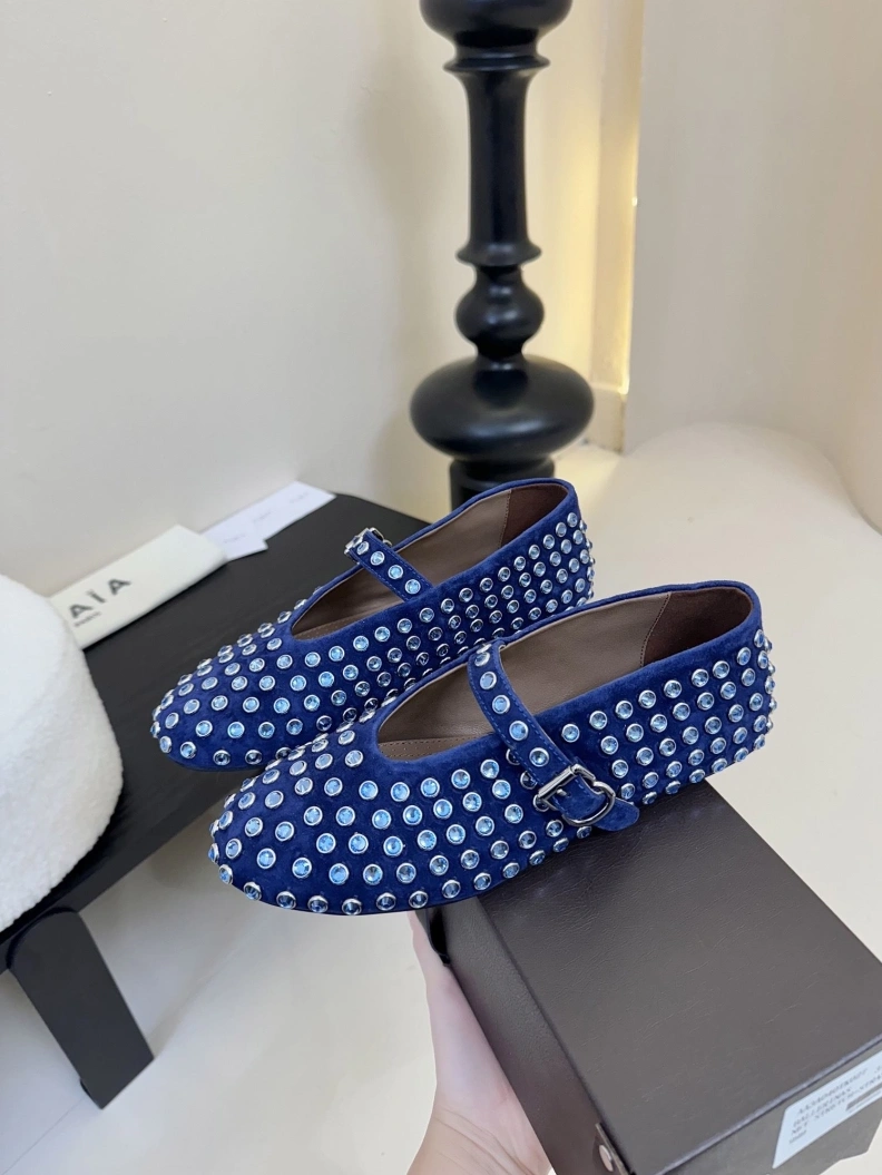 Othxr flat shoes Resilient 212490