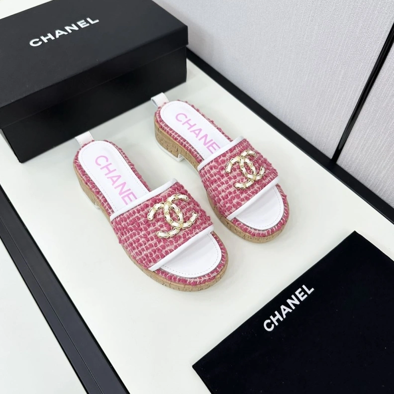 NewStyle Chxnxl Slippers 120139