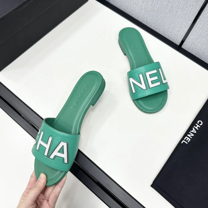 Chxnxl Slippers Bright 120110